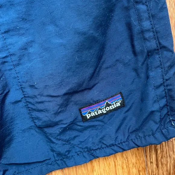 Patagonia Men’s swim trunks Navy Size XXL - Picture 2 of 5